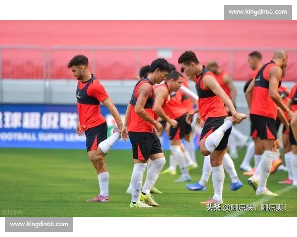 海港 1-3 遭逆转！先赛 1 场仅领先成都 2 分，中超争冠变天