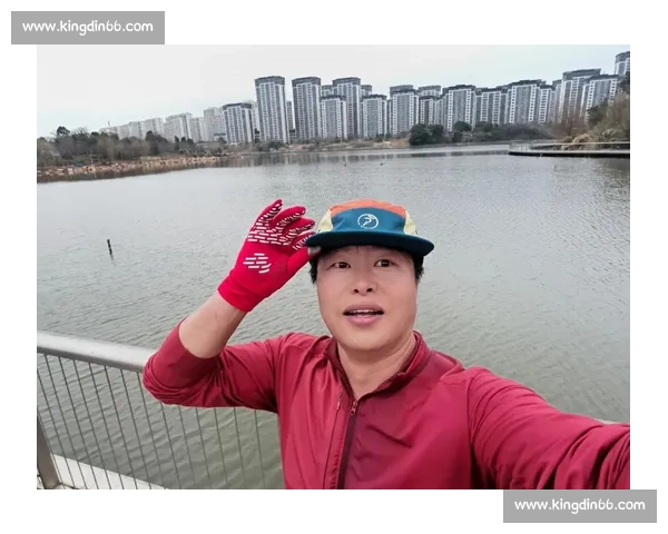 500 人湖畔开跑！2025 济南高新区彩虹湖健康跑燃动金秋